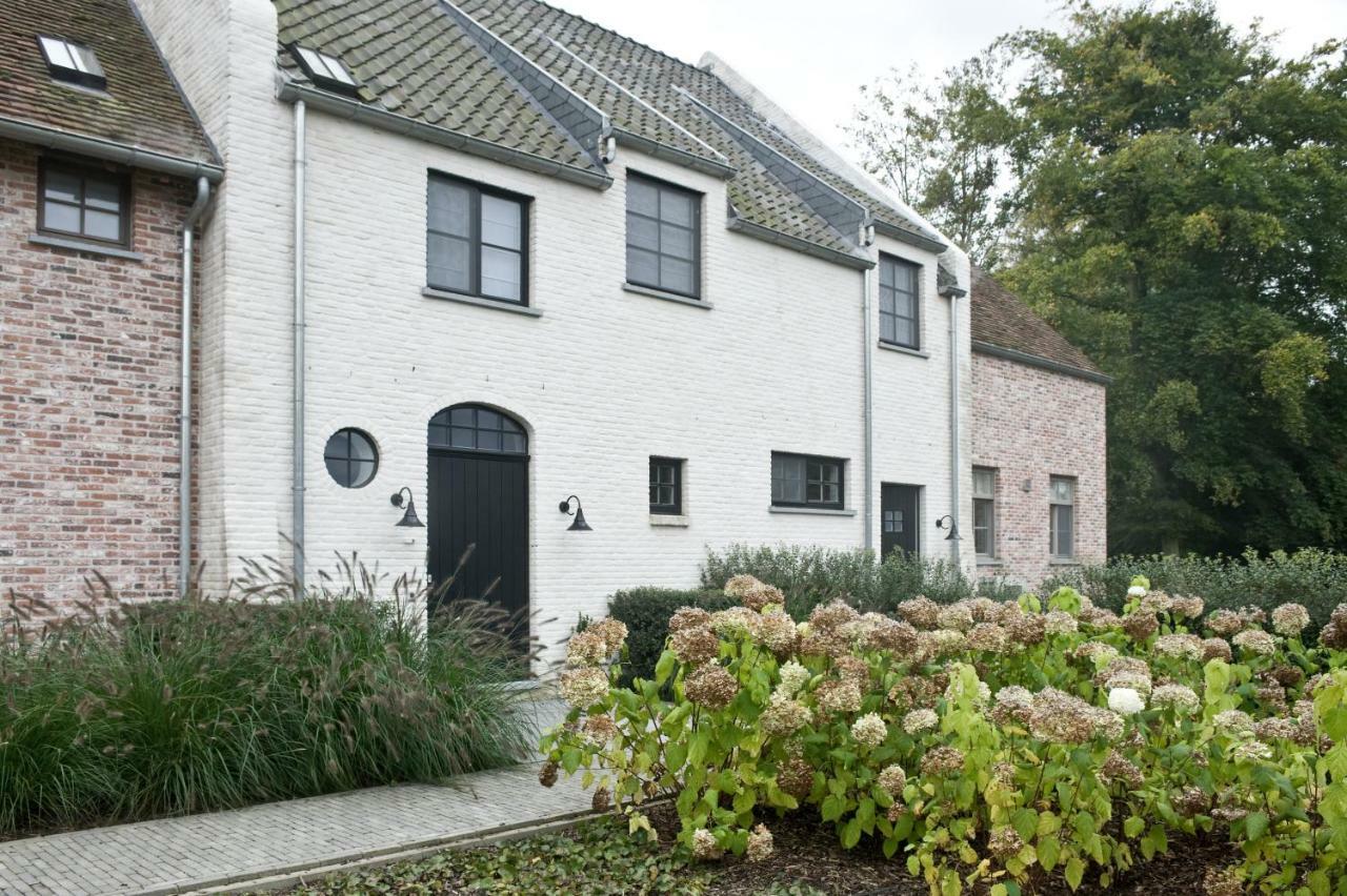 B&B Interludium Nijlen エクステリア 写真